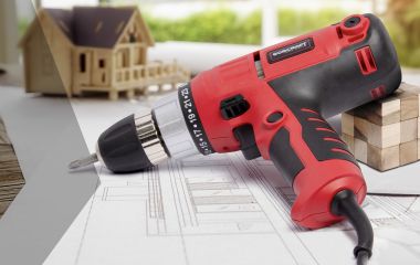 Как выбрать сетевой шуруповерт для дома?