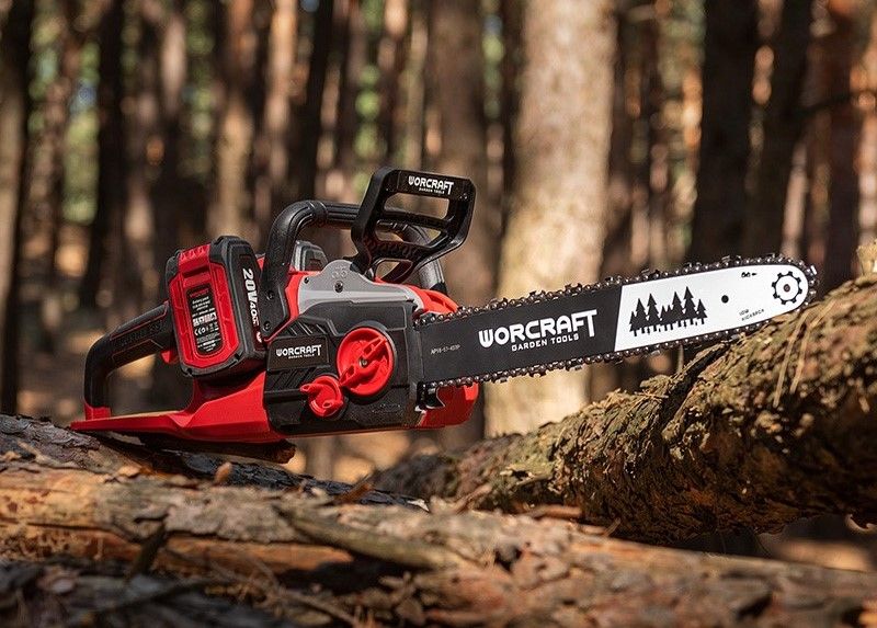 Аккумуляторная бесщеточная пила цепная WORCRAFT