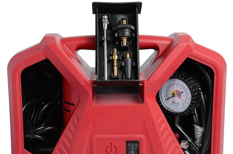 Встроенный отсек с пневматическими аксессуарами и манометром компрессора WORCRAFT PAC11-180.