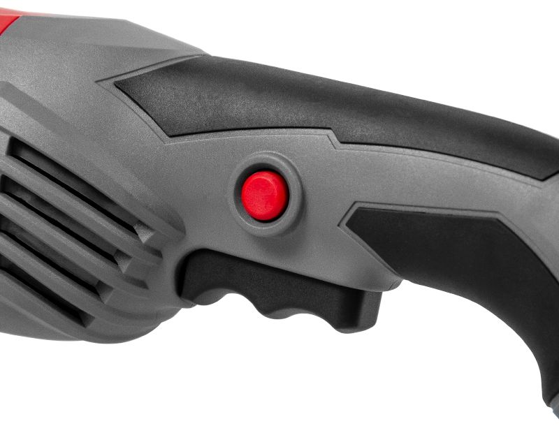 Крупный план задней рукоятки угловой шлифмашины WORCRAFT AG18-180 с кнопкой включения.