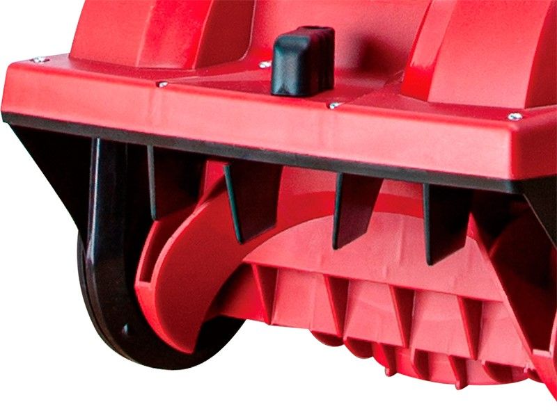 Лопасти снегоуборщика крупным планом