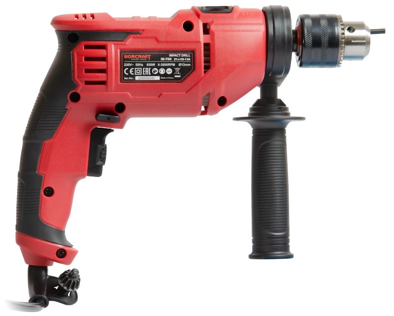 Ударний дриль WORCRAFT ID-700 з лівого боку — вигляд на технічні характеристики на корпусі.