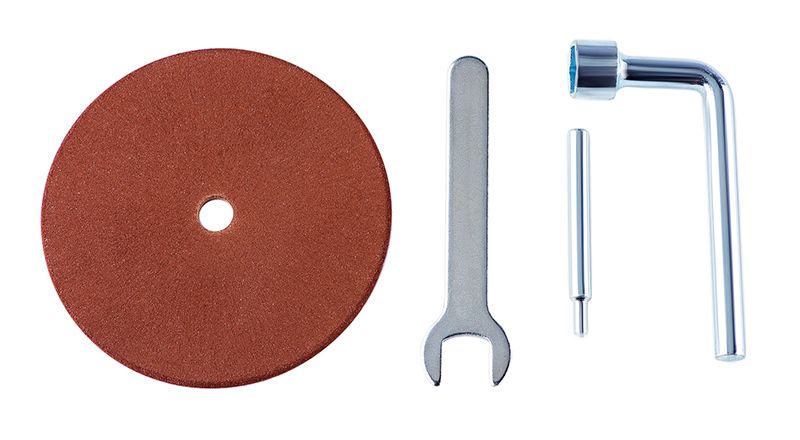 Комплект до верстата WORCRAFT SS18-100: заточувальний диск, ключ, шестигранник і напрямна.