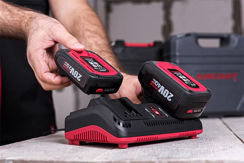 Зарядний пристрій WORCRAFT