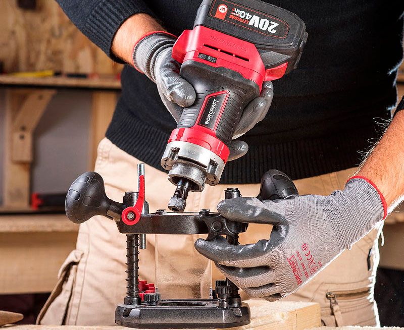 Аккумуляторный бесщеточный фрезер WORCRAFT CER-S20LiB