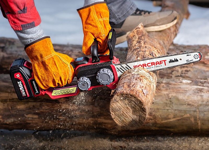 Аккумуляторная бесщеточная пила цепная WORCRAFT CGC-S20LiBDM