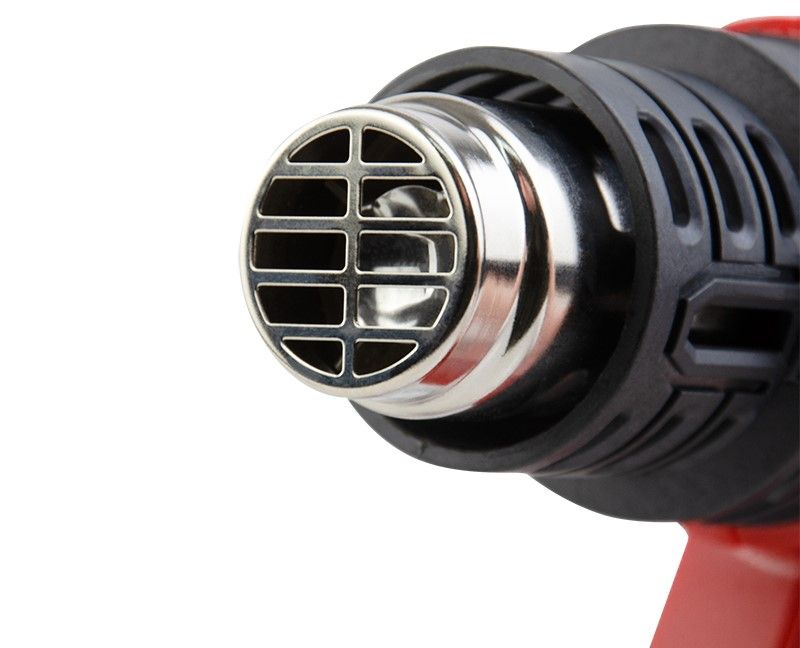 Крупний план металевої насадки фена WORCRAFT HG20-600B із захисною решіткою.