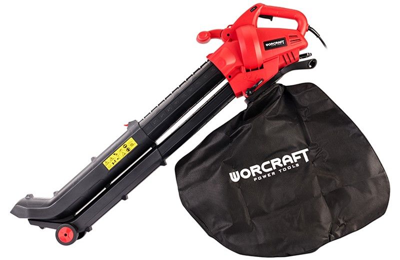 Общий вид садового пылесоса WORCRAFT VB30‑45 с установленным мусоросборником.