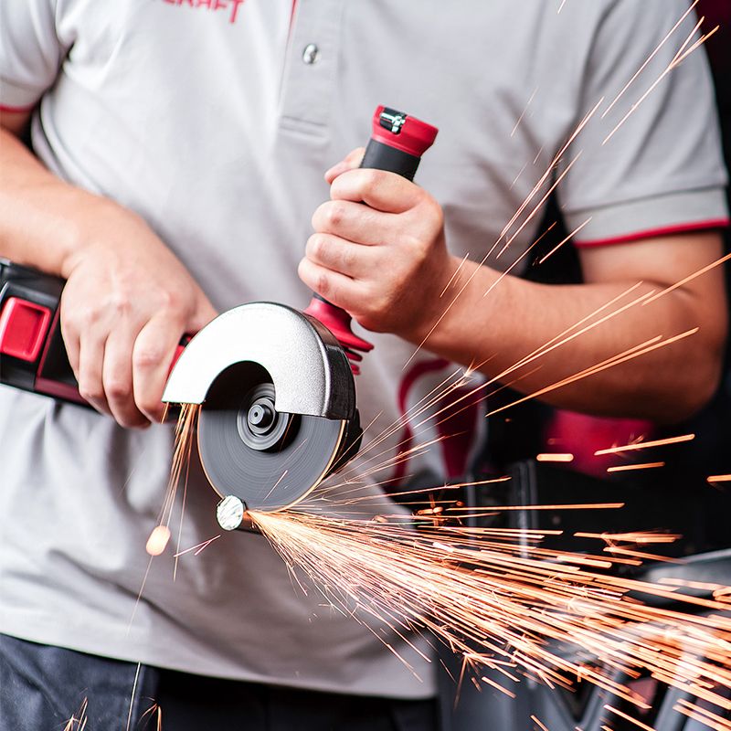 Аккумуляторная шлифмашина угловая WORCRAFT CAG-S20Li-125