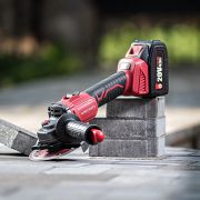 Аккумуляторная бесщеточная шлифмашина угловая WORCRAFT CAG‑S20LiBS‑125