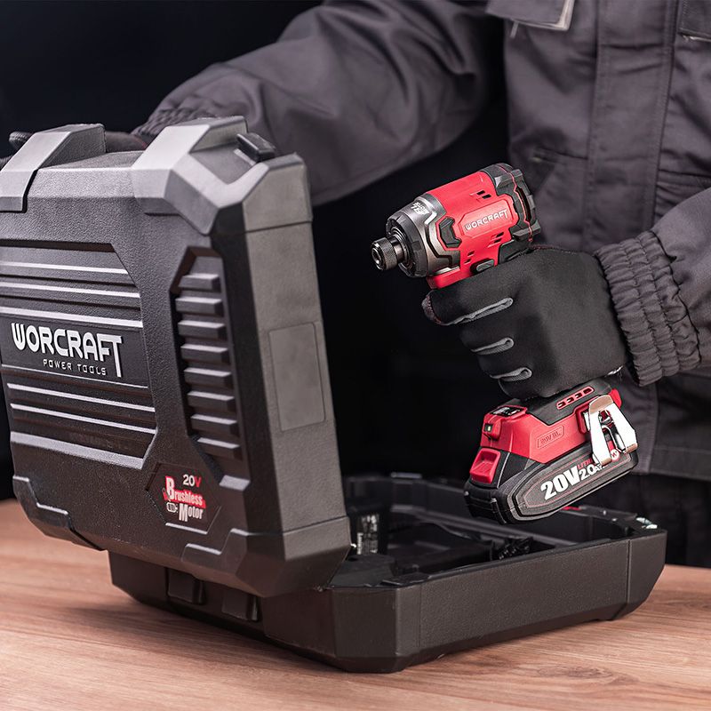 Аккумуляторный бесщеточный винтовёрт ударный WORCRAFT CIS‑S20LiBM‑260