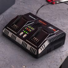 Зарядное устройство двойное WORCRAFT CLC-20V-2.4DN