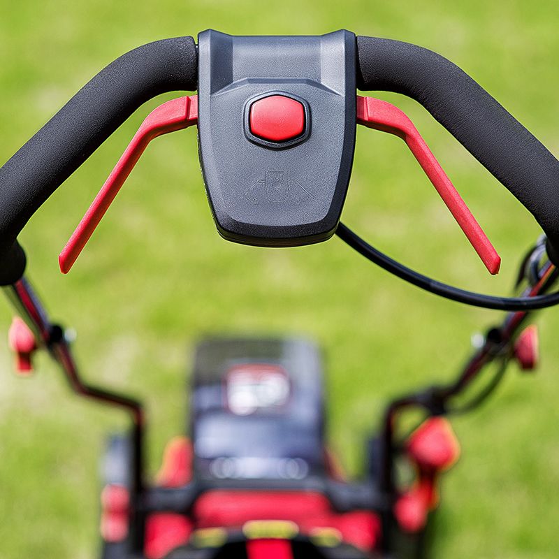 Аккумуляторная газонокосилка WORCRAFT CLM-S40Li