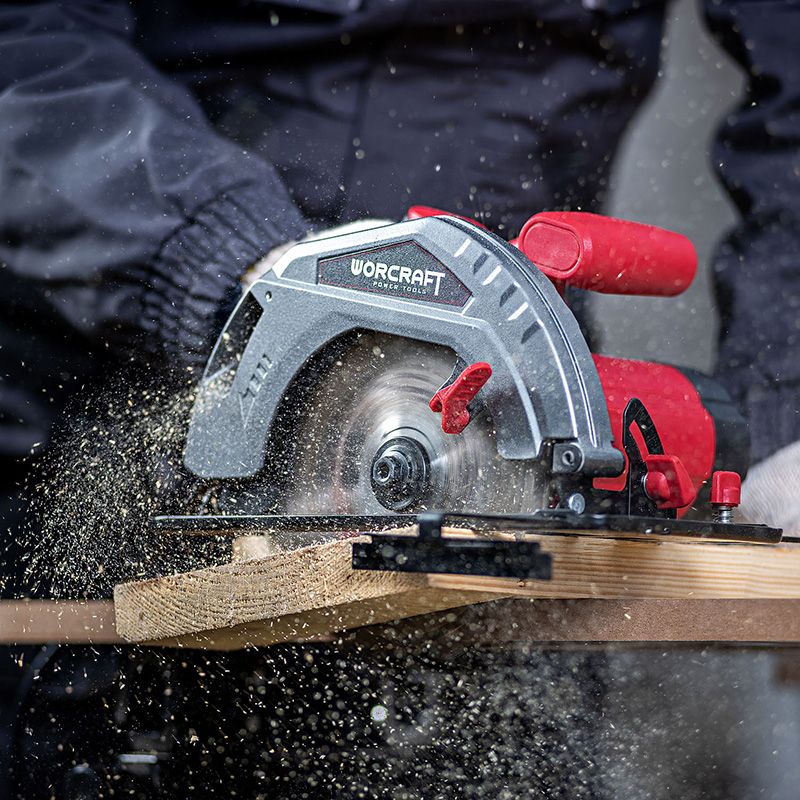 Циркулярная пила WORCRAFT CS15-185