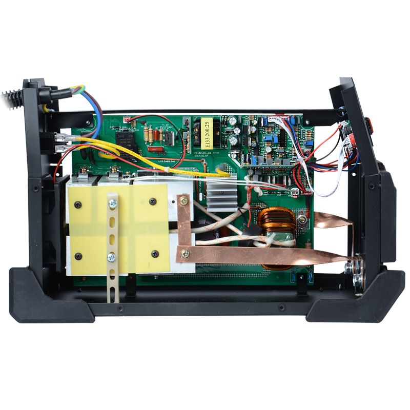 Сварочный аппарат инверторный WORCRAFT MMA-200DP