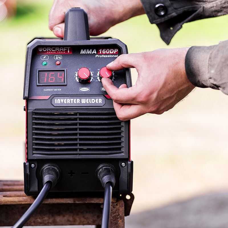 Сварочный аппарат инверторный WORCRAFT MMA-160DP