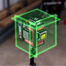 Аккумуляторный лазерный уровень 3D WORCRAFT XCUBE026