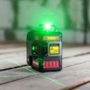 Аккумуляторный лазерный уровень 3D WORCRAFT XCUBE026